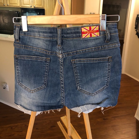 Machine brand denim shorts - Picture 2 of 4